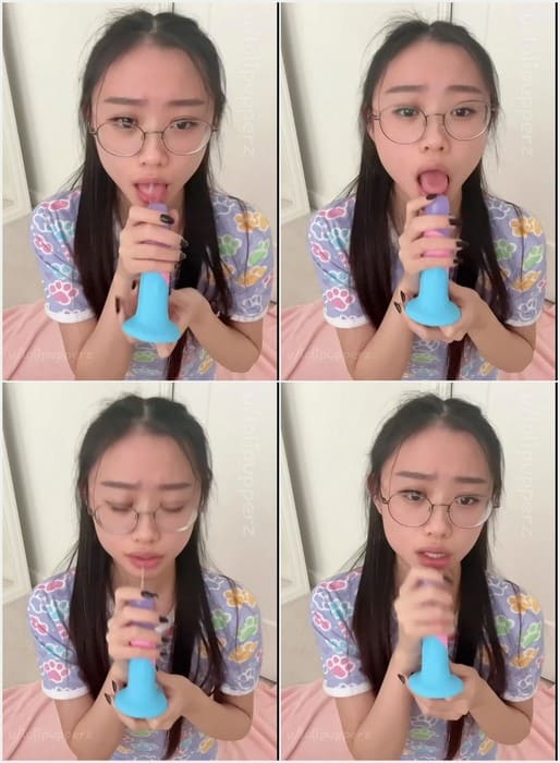 urshortie onlyfans leak video with asian tiny Lolipupperz when she sucking her big sextoy! Download free leak video now.