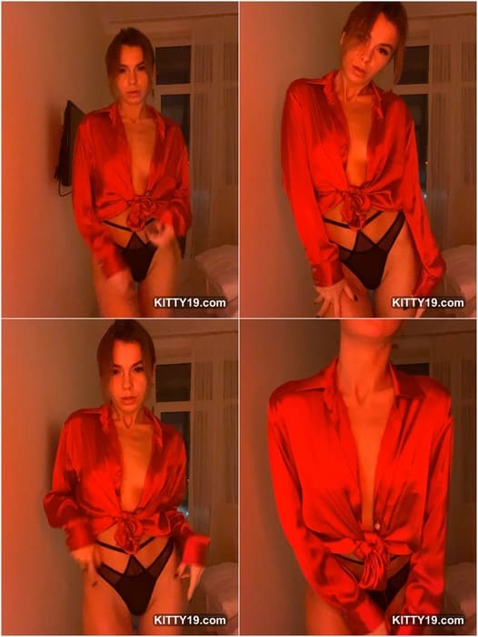 Alice Wonder tits and ass model shows her cute and slut face with hot mouth! Download it now and fuck her mouth with facial now.