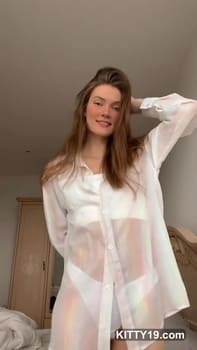 Mirari tits