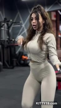 Meri Babayan anal