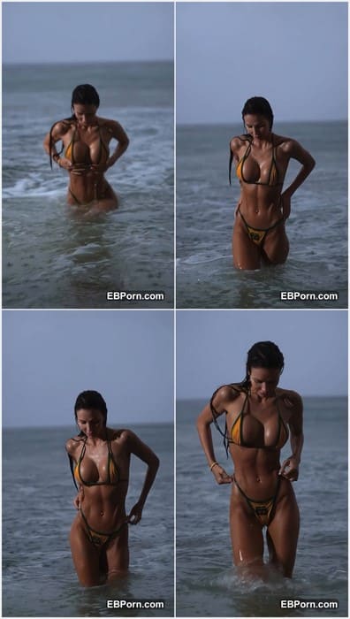 Inna Aminova naked big boobs brunette and fit ass. Her incredible body and pussy waiting your cock and tongue. Can you lick her ass?
