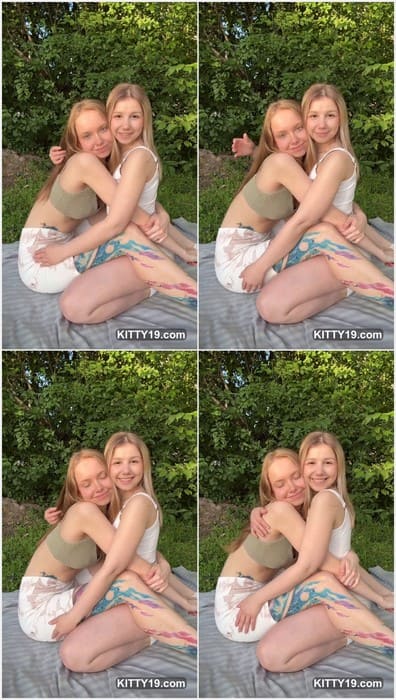 Judy Blooms pussy licking