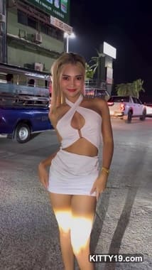 Jintana Tingsa topless