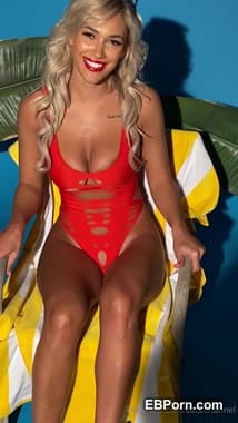 Julieta Rodriguez topless