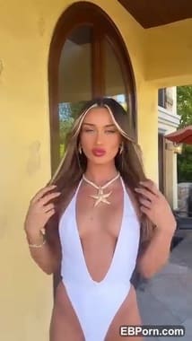 McKinley Richardson naked