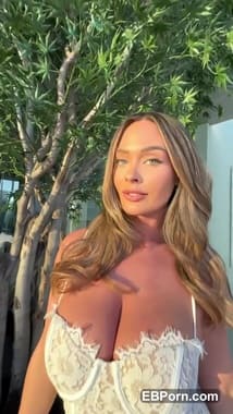 Olivia June topless