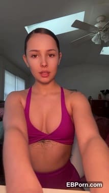 Phoenix Sloan naked