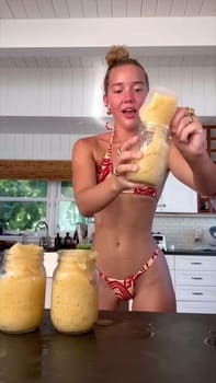 Olivia Ponton sex