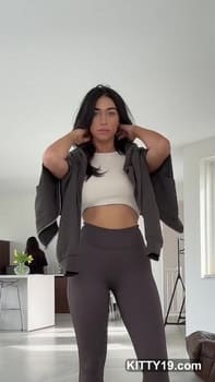 Shayna Caresse hot