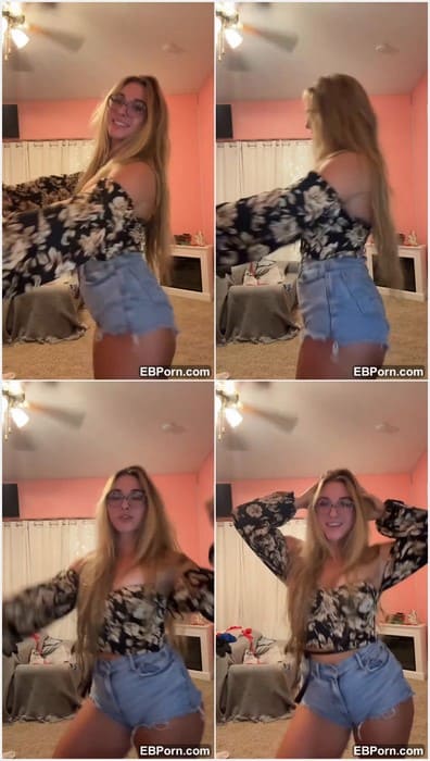Allie Brink topless