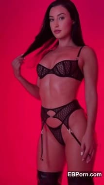 Alanna Dergan xxx