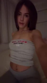 janetaz hot